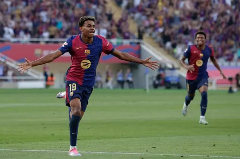 لامين يامال: العودة إلى كامب نو بمثابة صفقة جديدة.. وأتمنى تحقيق كل شيء